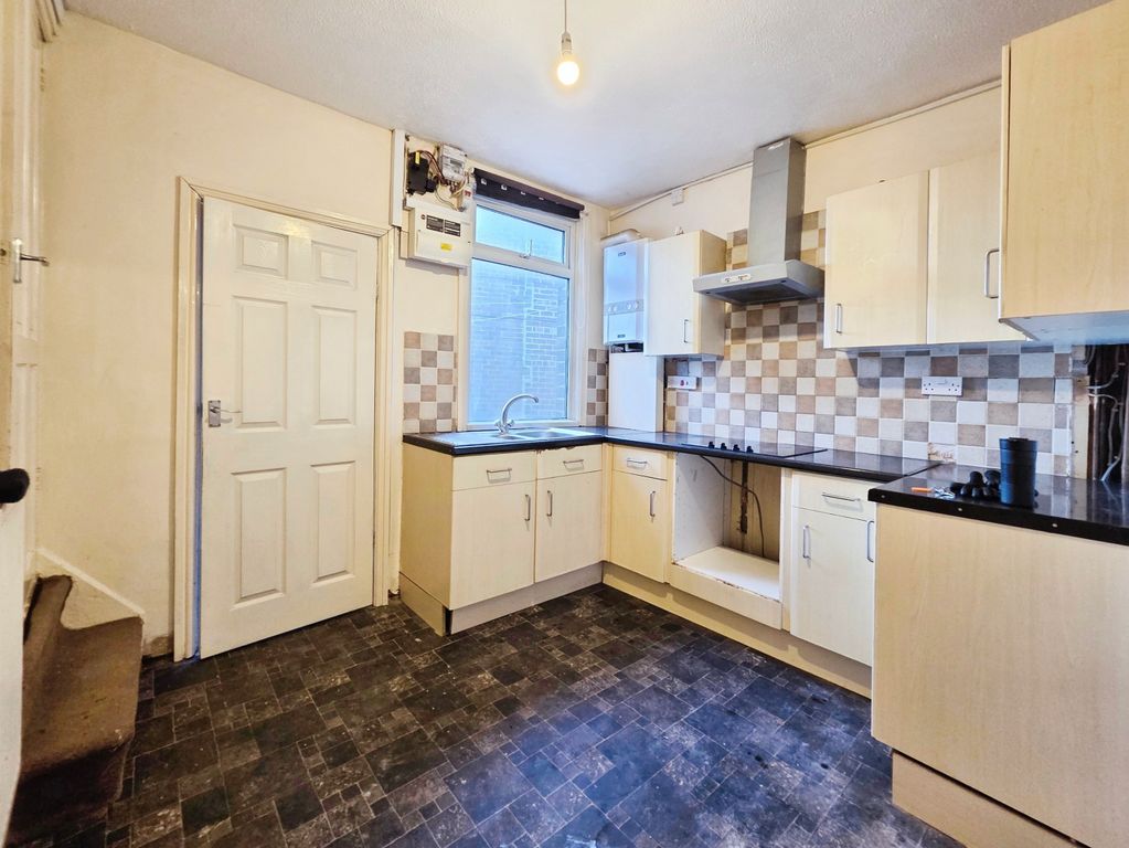 Property photo 3 of 17 0Aeb333d-1000117162