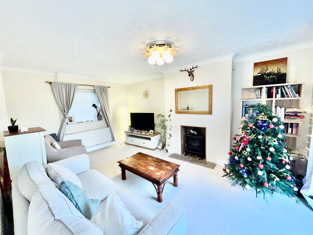 Property photo 3 of 15