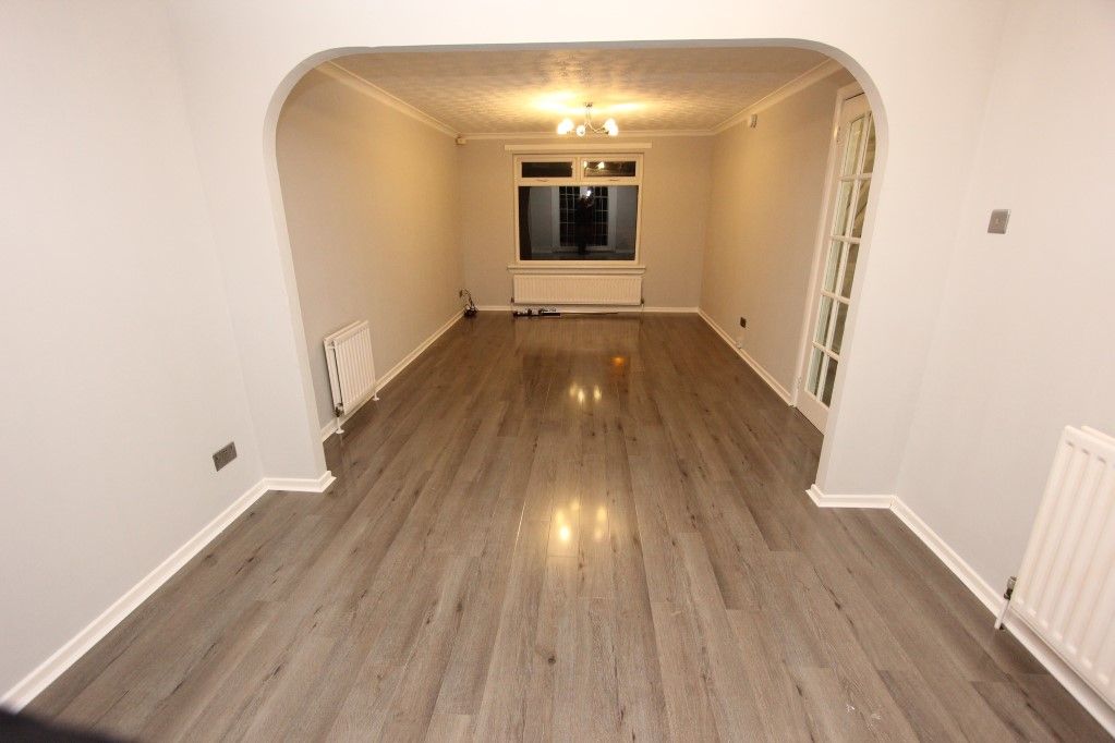 Additional image 4 of 4 bed detached house to rentSouthpark Village, Waukglen Drive, - Unfurnished G53