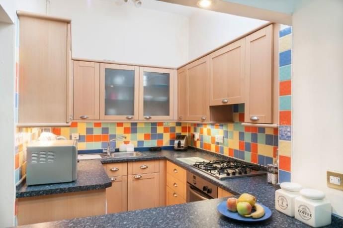 Property photo 3 of 7