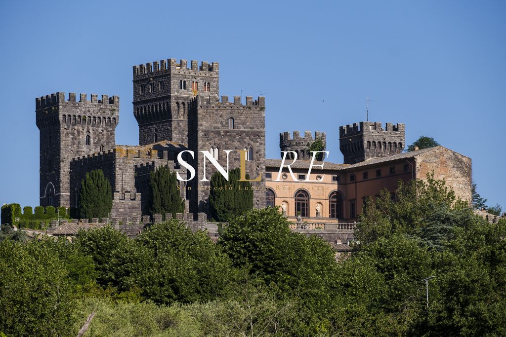 Property photo 2 of 42