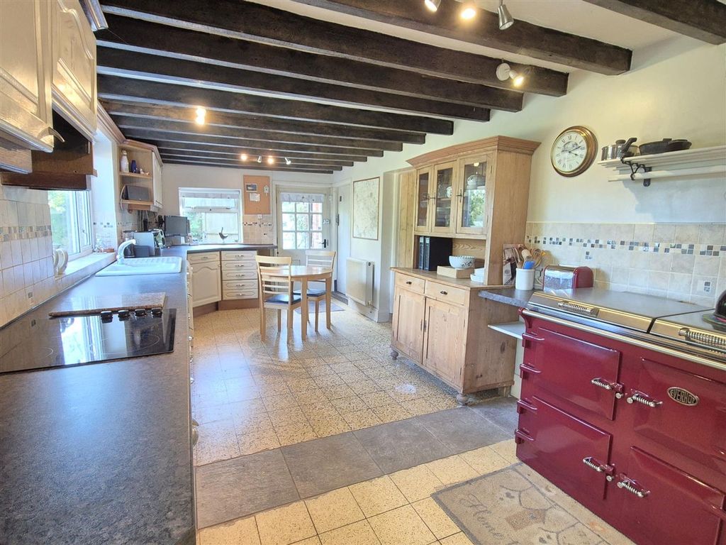 Property photo 2 of 38 Kitchen/Diner