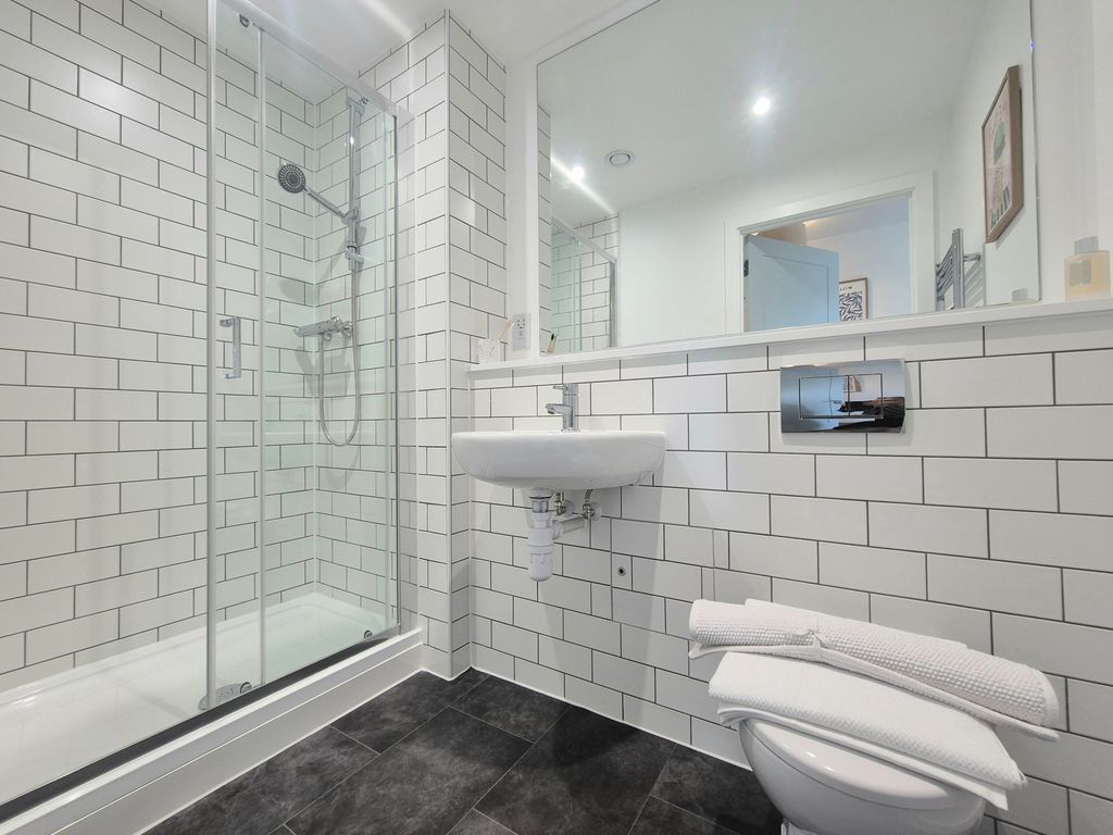 Property photo 3 of 14 Image