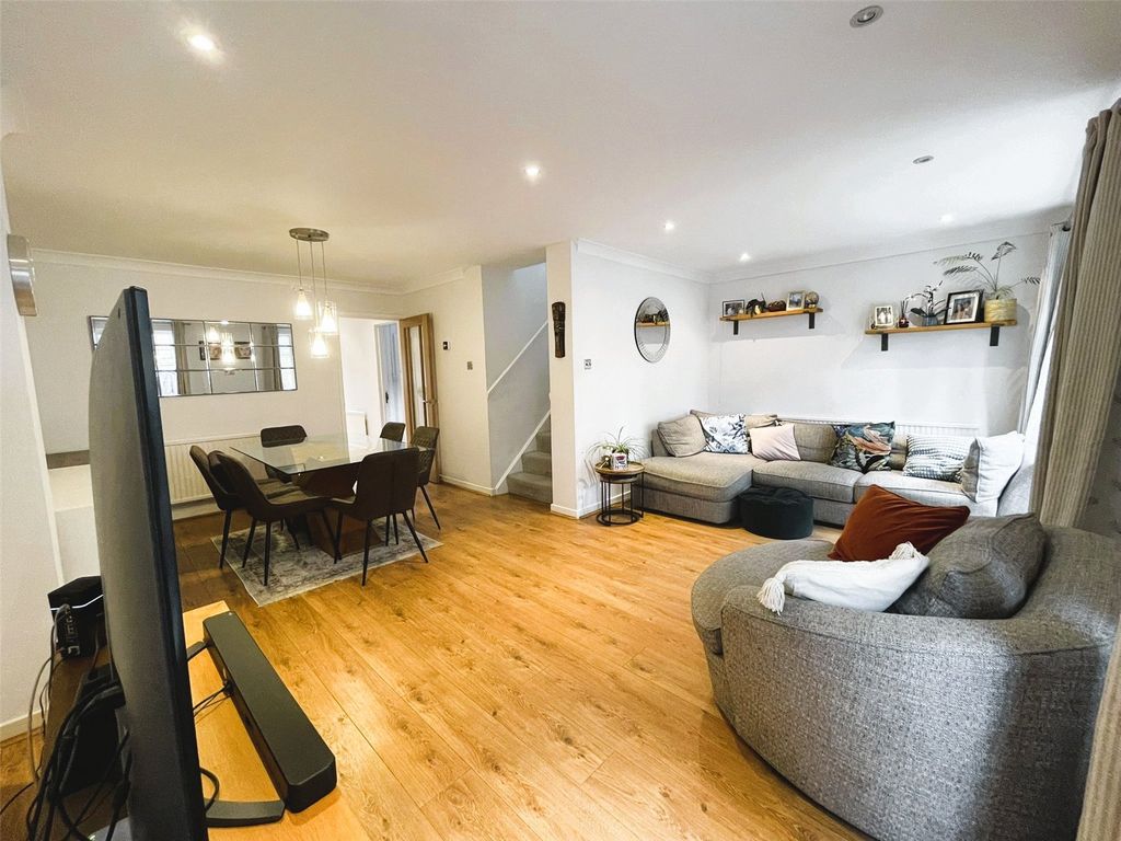 Property photo 2 of 22 Picture No. 07