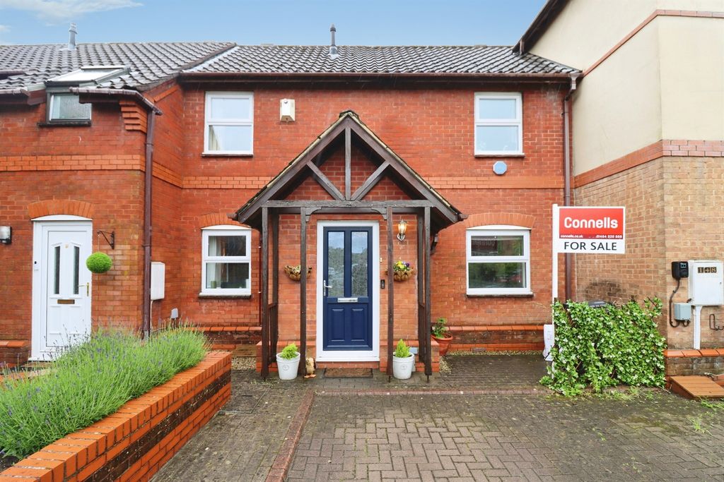 Property photo 1 of 16