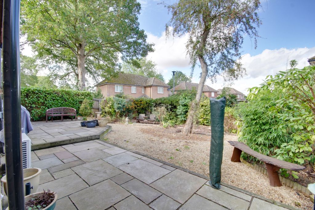 Property photo 2 of 16 Img_0824-Img_0826