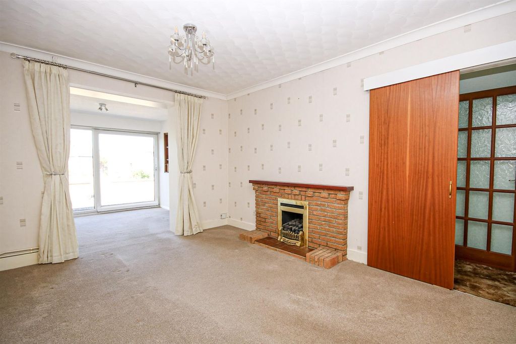Property photo 2 of 17 14-Img_4859.Jpg