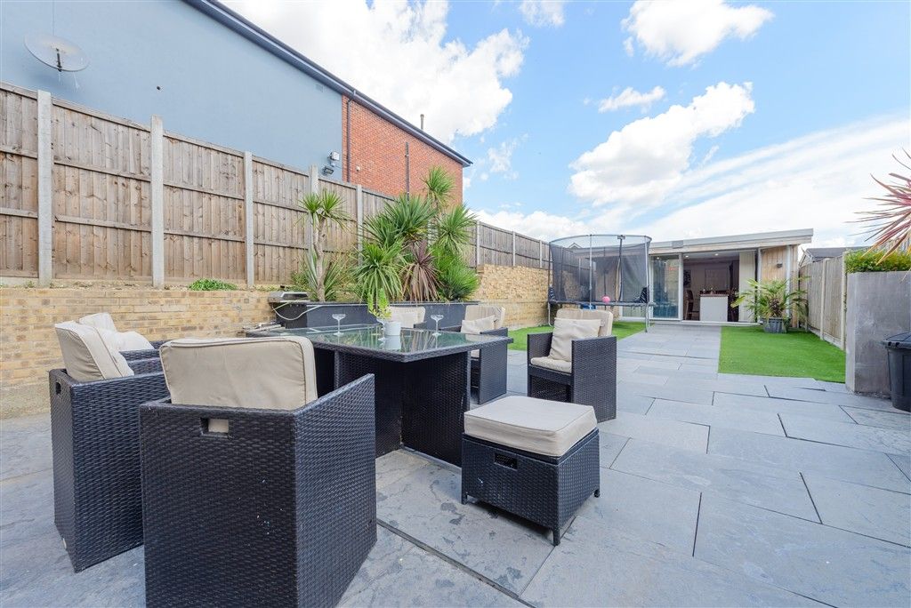 Property photo 2 of 4 Patio / Decking
