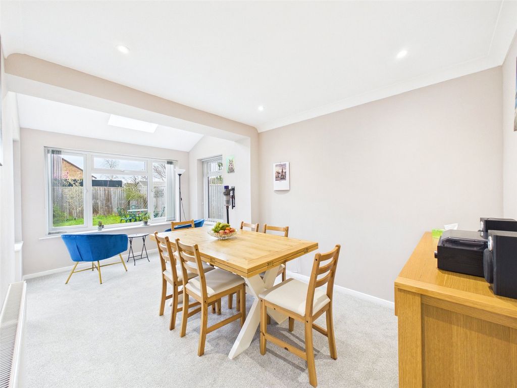 Property photo 3 of 14 Picture No. 36