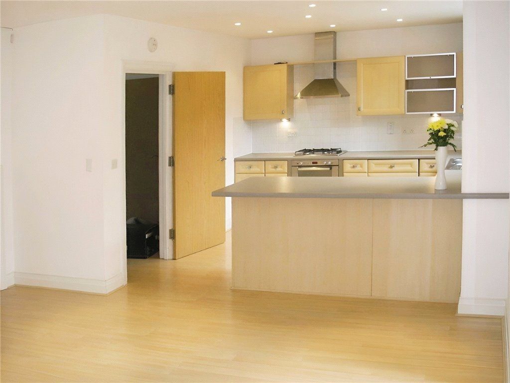 Property photo 2 of 5 Kitchen/Living Room