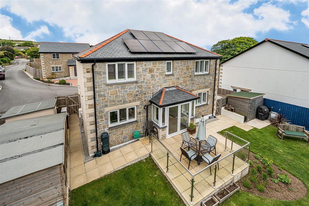 Property photo 2 of 40 990168 (2).Jpg