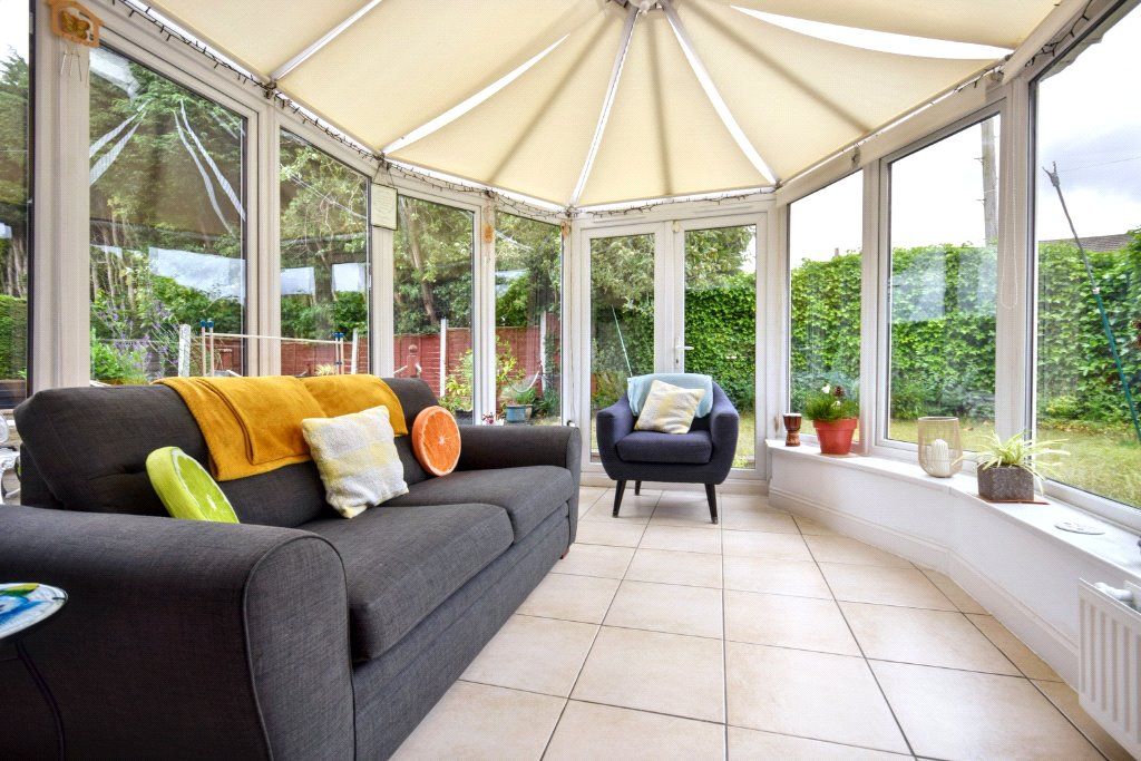 Property photo 2 of 22 Picture No. 17