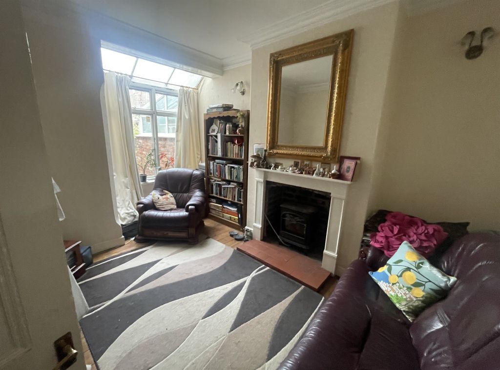 Property photo 2 of 13