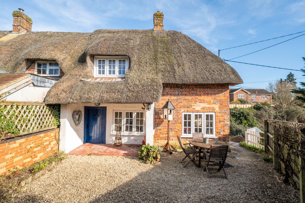 Property photo 1 of 26