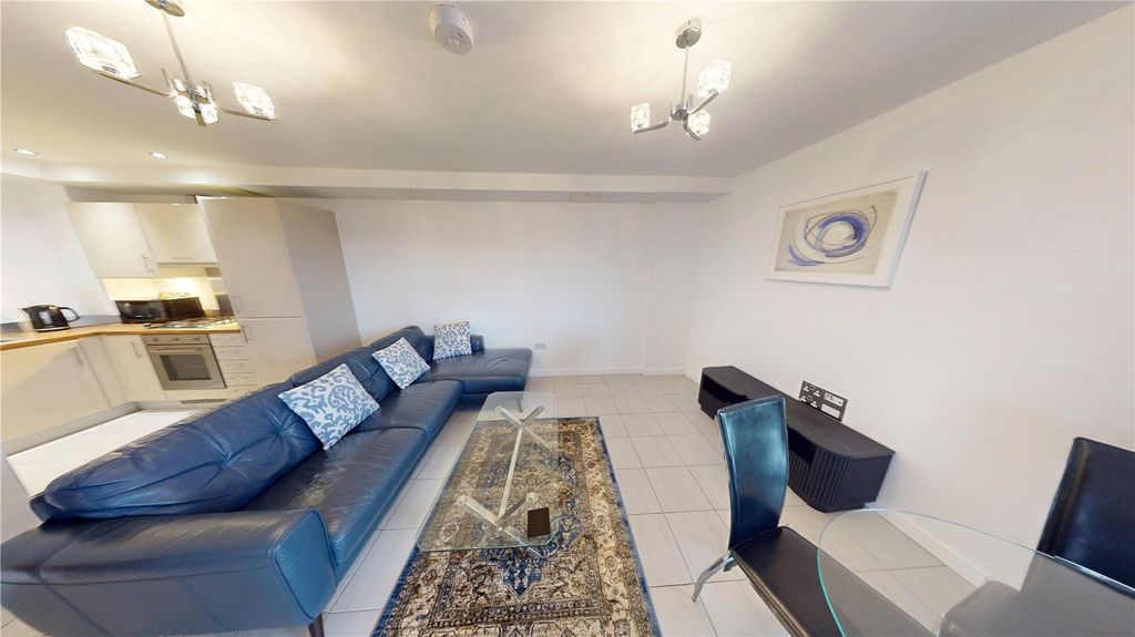 Property photo 1 of 8 Picture No. 16