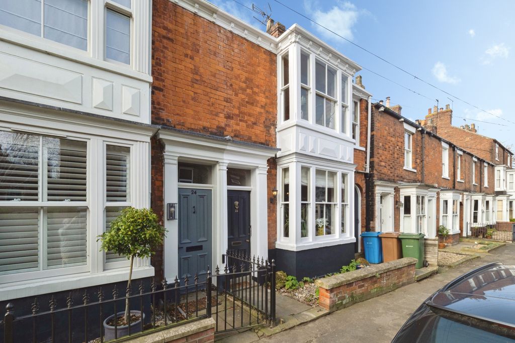 Additional image 18 of 3 bed town house for saleSt. Marys Terrace, Beverley HU17