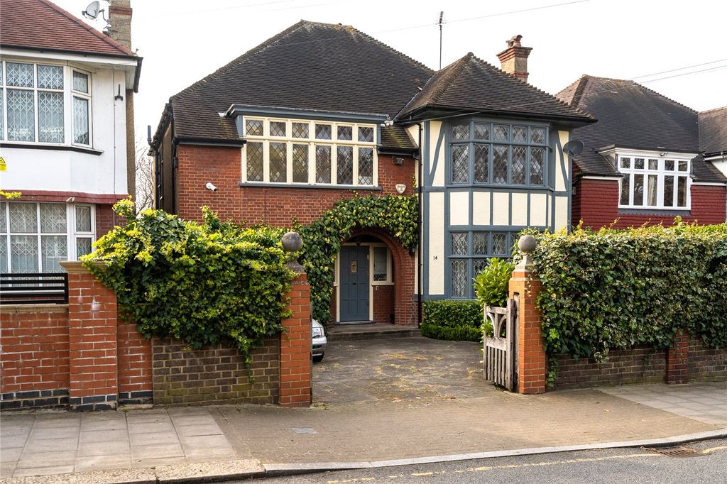 Property photo 1 of 6 Picture No. 08