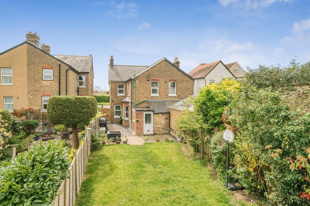 Property photo 1 of 21 Garden