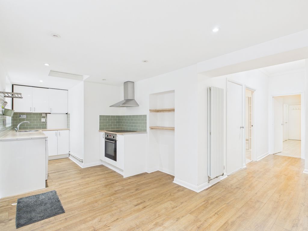 Property photo 3 of 8 Lounge- Kitchen