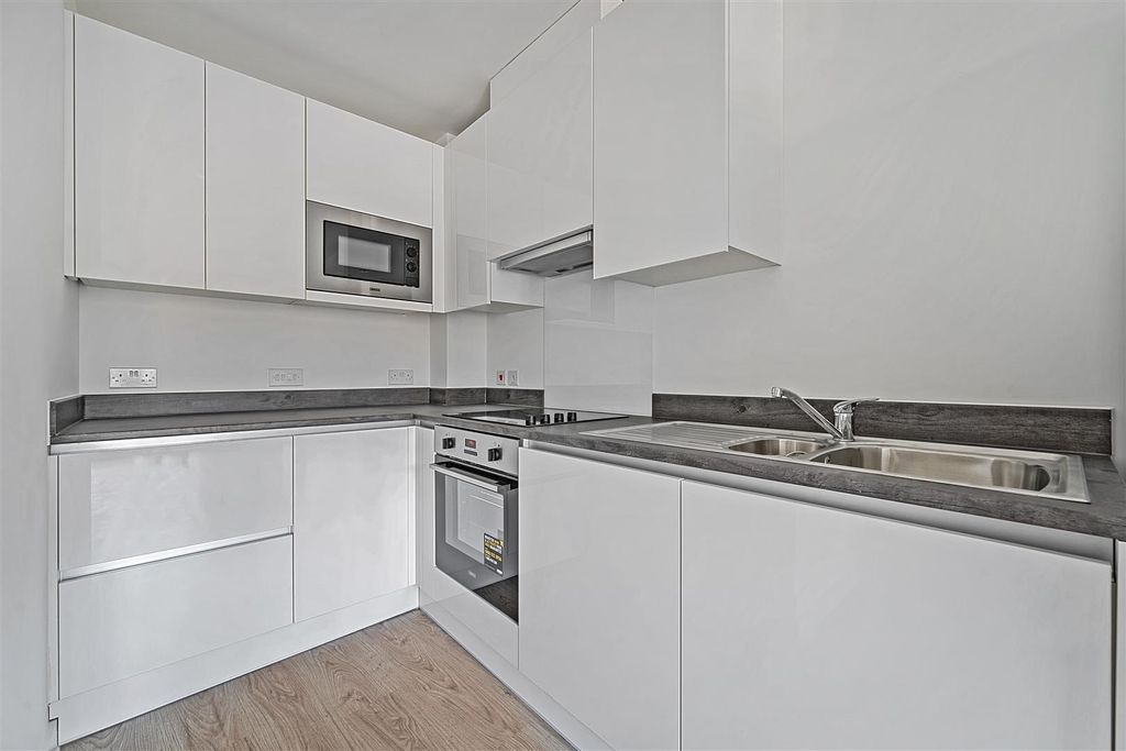 Property photo 3 of 12 1293128-3-6825c9B743625-Arw1293128-3-6825c9B743625