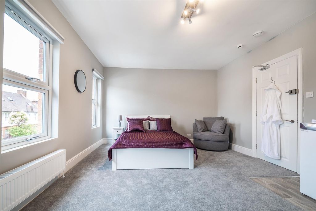 Property photo 2 of 10 5D-207049.Jpg