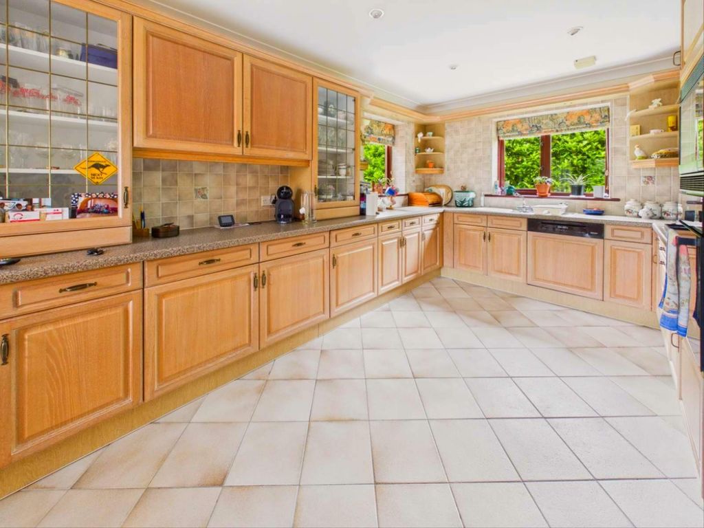 Property photo 2 of 44 Kitchen-Breakfast Room