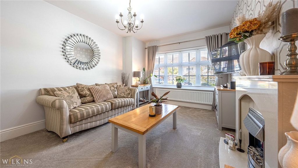 Property photo 3 of 39 Picture No. 07