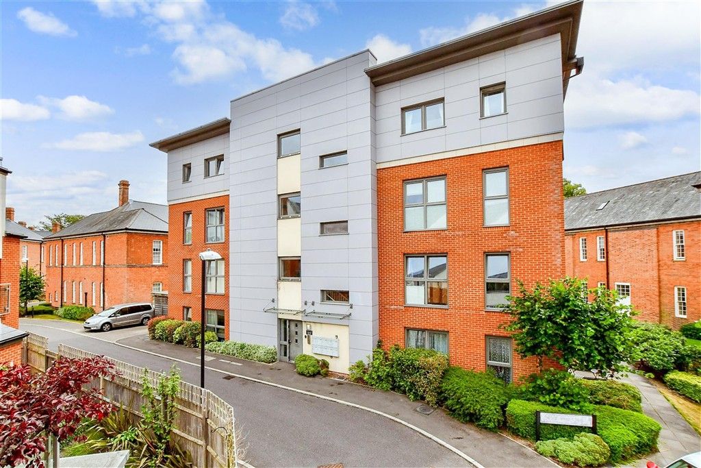 Property photo 3 of 7 External (Web) New