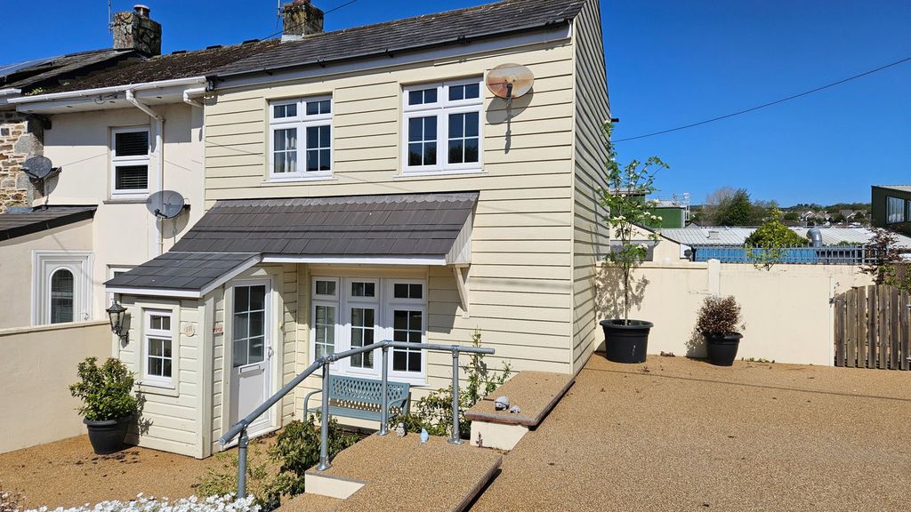Property photo 1 of 19