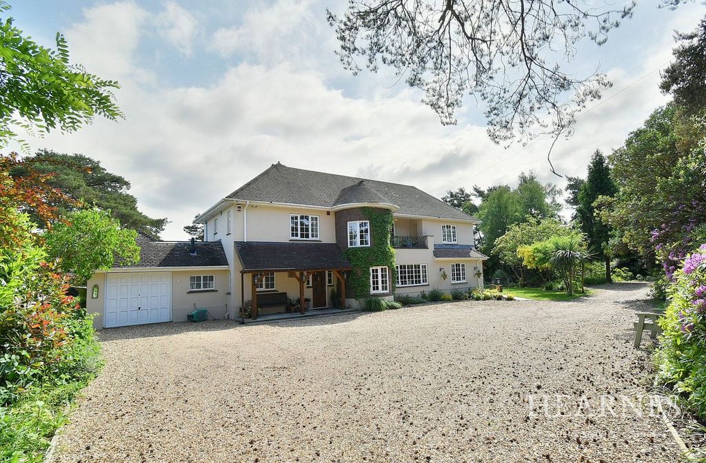 Property photo 1 of 39