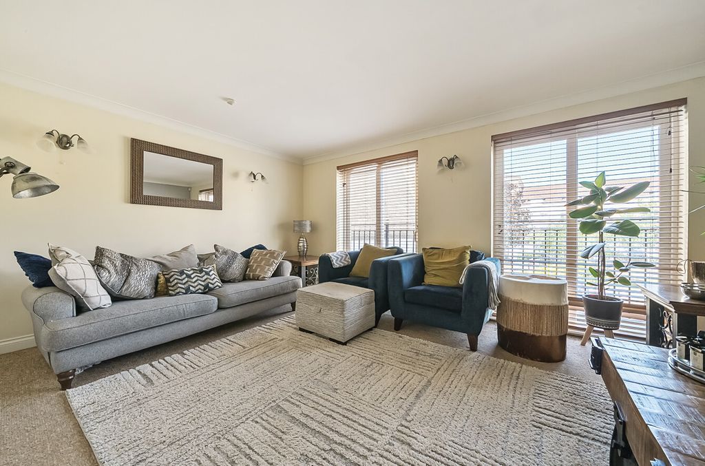Property photo 2 of 13 1306460-23-6849Ac...
