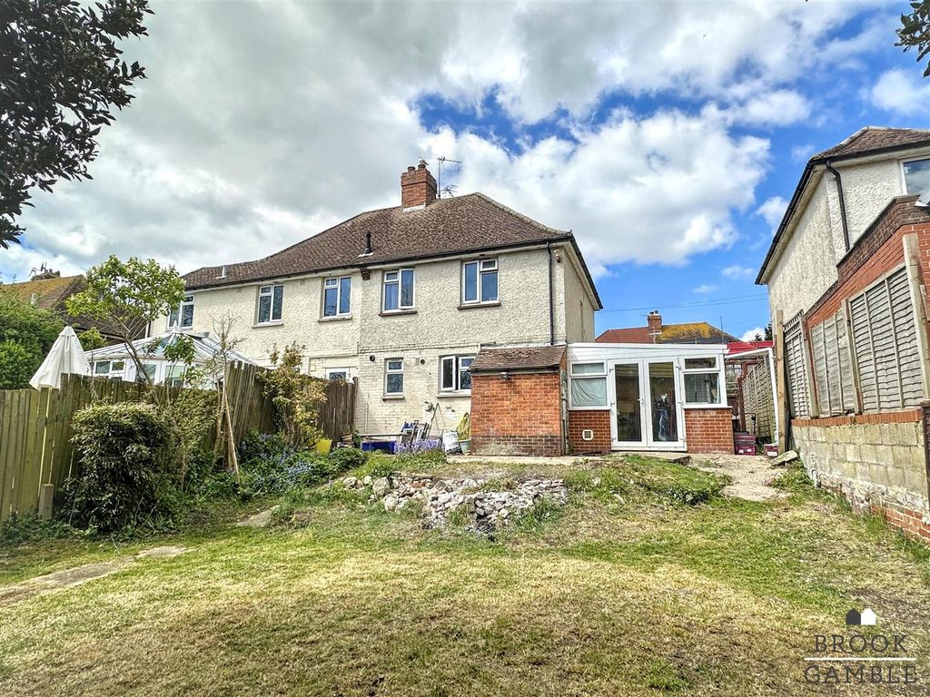 Property photo 2 of 15 01323 438506