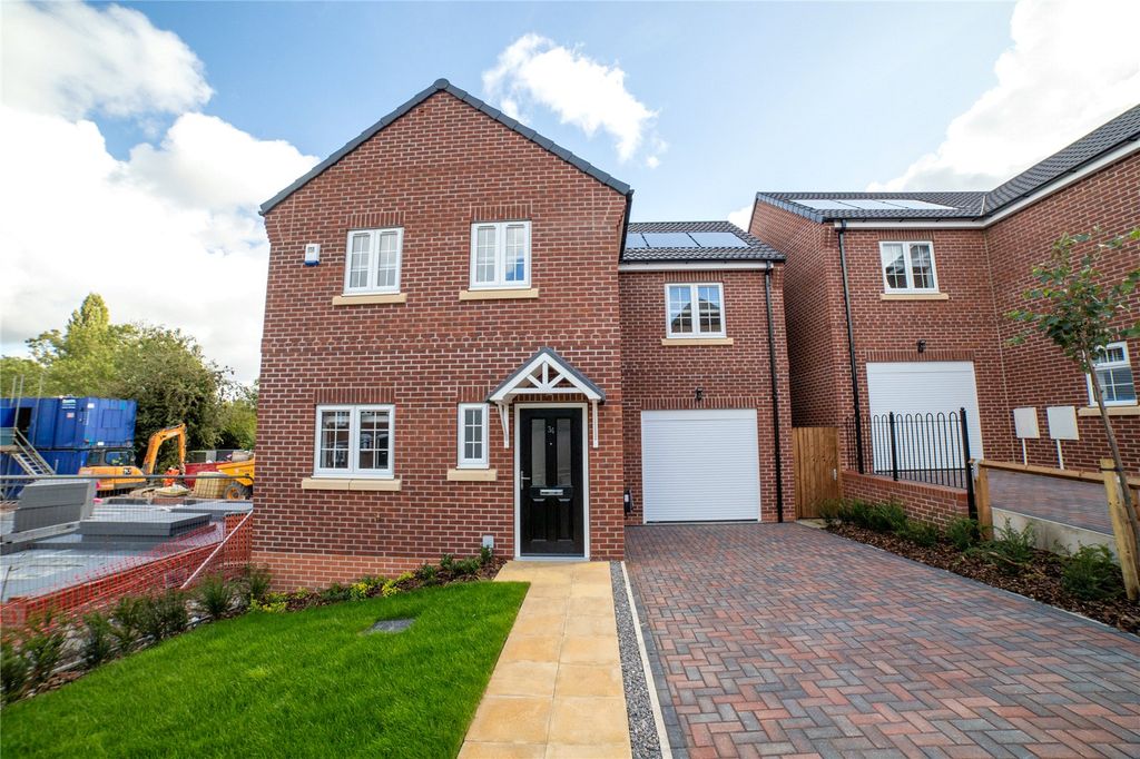 Property photo 2 of 13 Picture No. 24