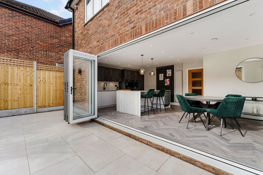 Additional image 72 of 4 bed property for saleBarnside Way, Tytherington, Macclesfield SK10