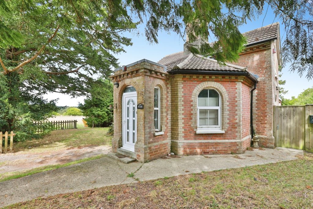 Property photo 1 of 18 Pbox-Img.Jpg