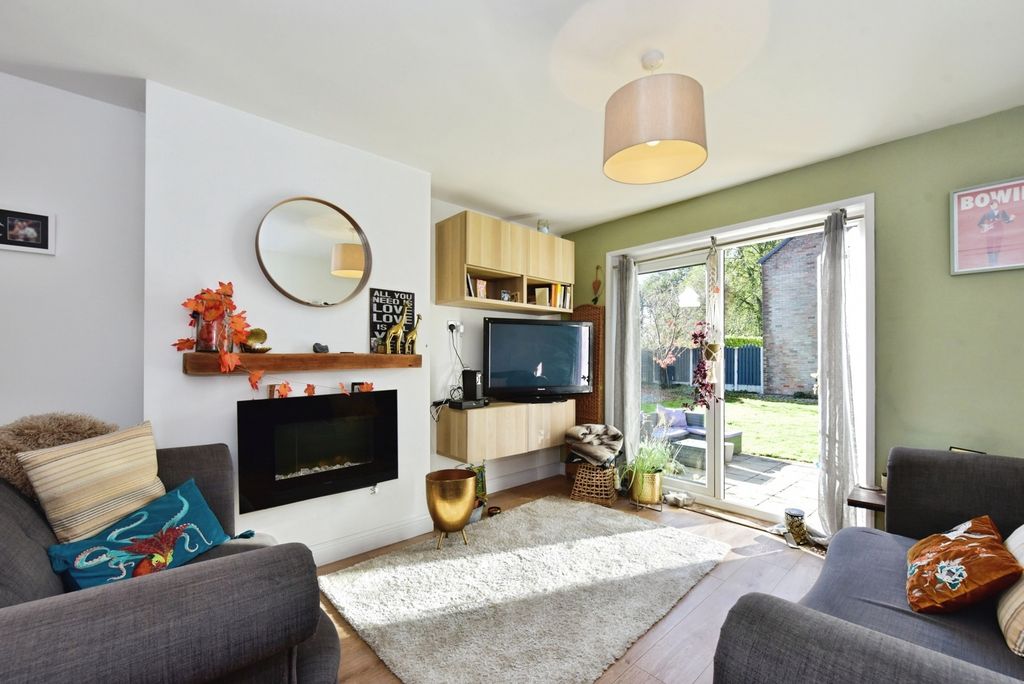 Property photo 3 of 18 Pbox-Img.Jpg