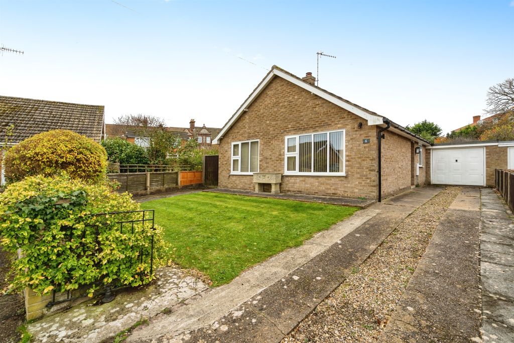 Property photo 1 of 16