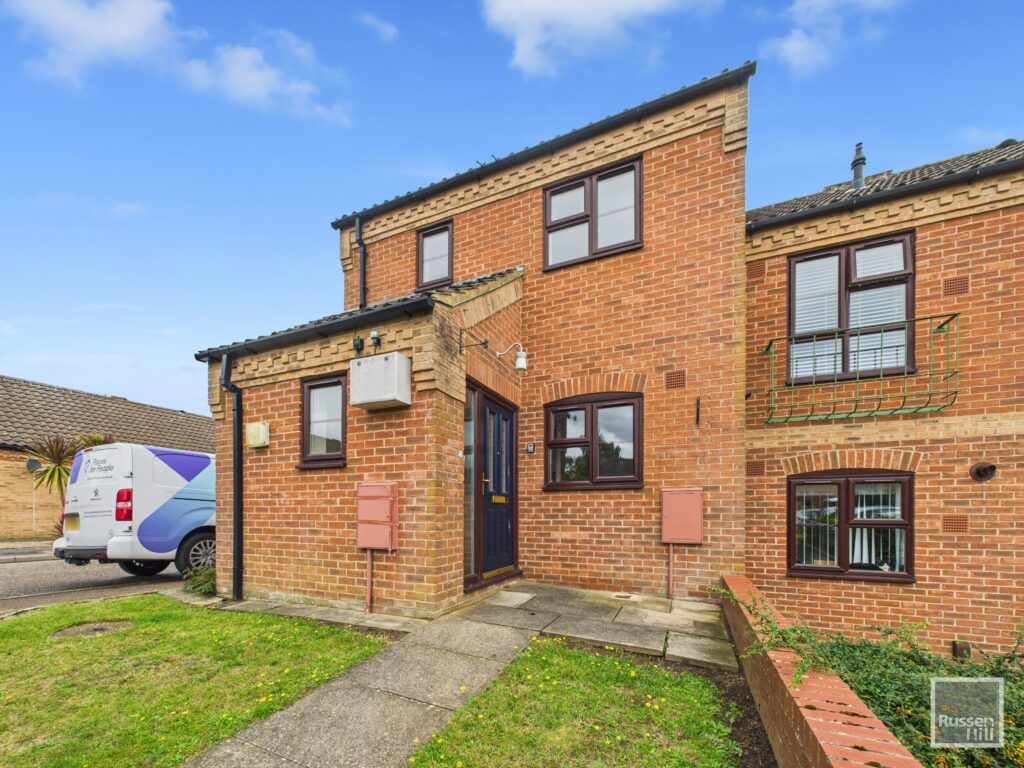 Property photo 1 of 11