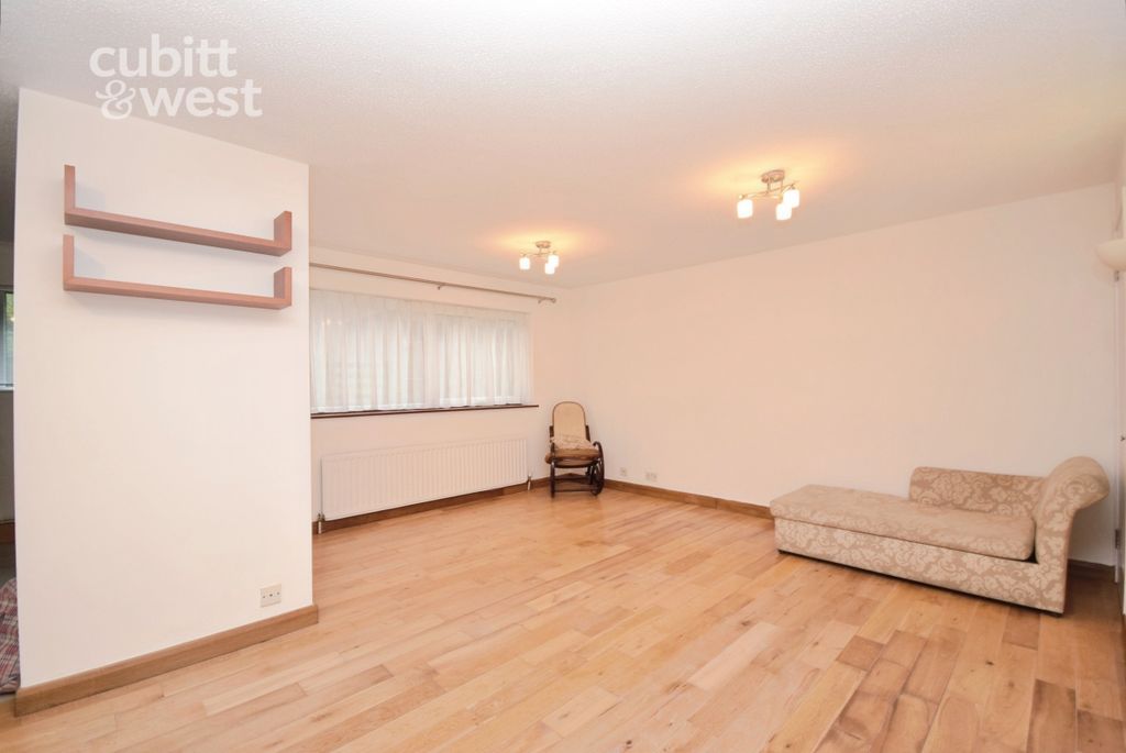 Property photo 1 of 10 8c6A33E0-Dsc_4886