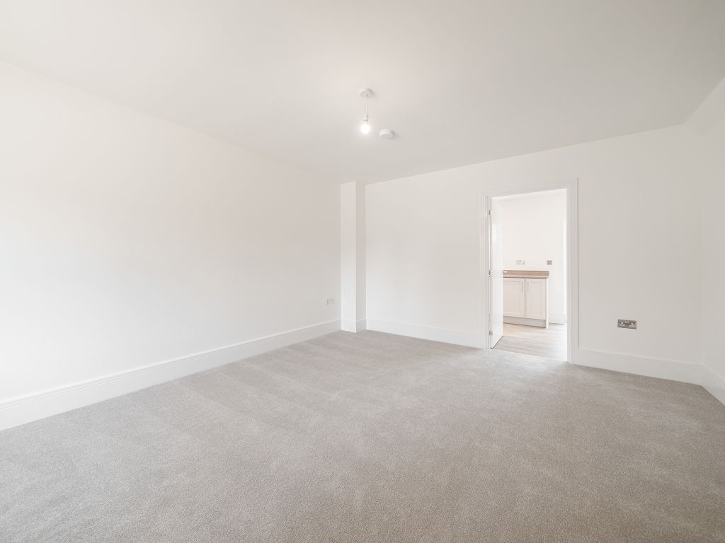 Property photo 3 of 25