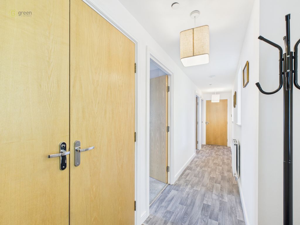 Property photo 3 of 10 Cam03830G0-Pr0232-Still004