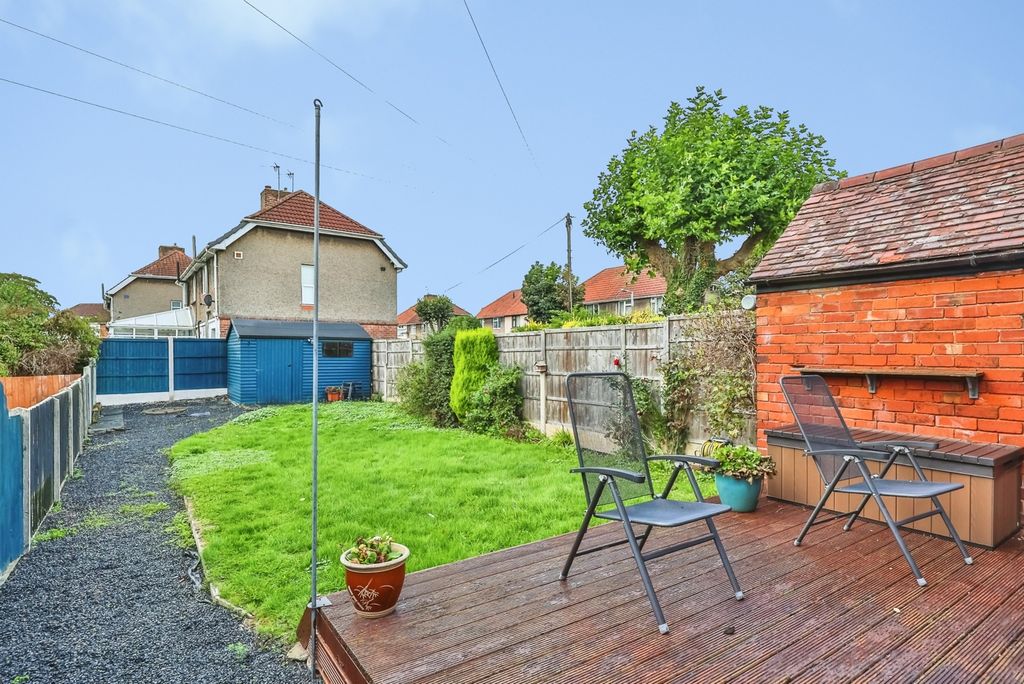 Property photo 2 of 14 Pbox-Img.Jpg