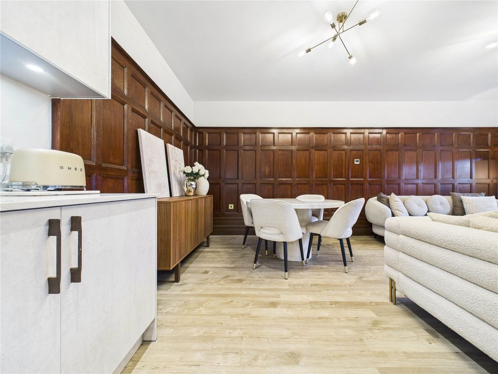 Property photo 3 of 23 Picture No. 03