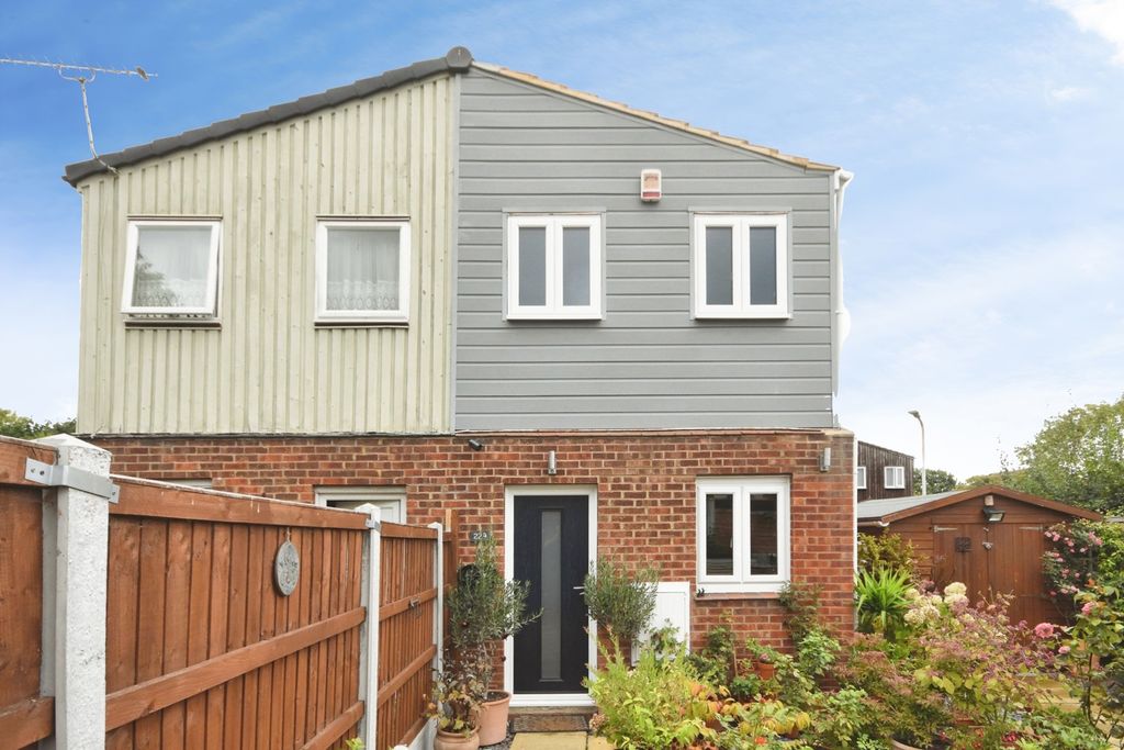 Property photo 1 of 19 Pbox-Img.Jpg