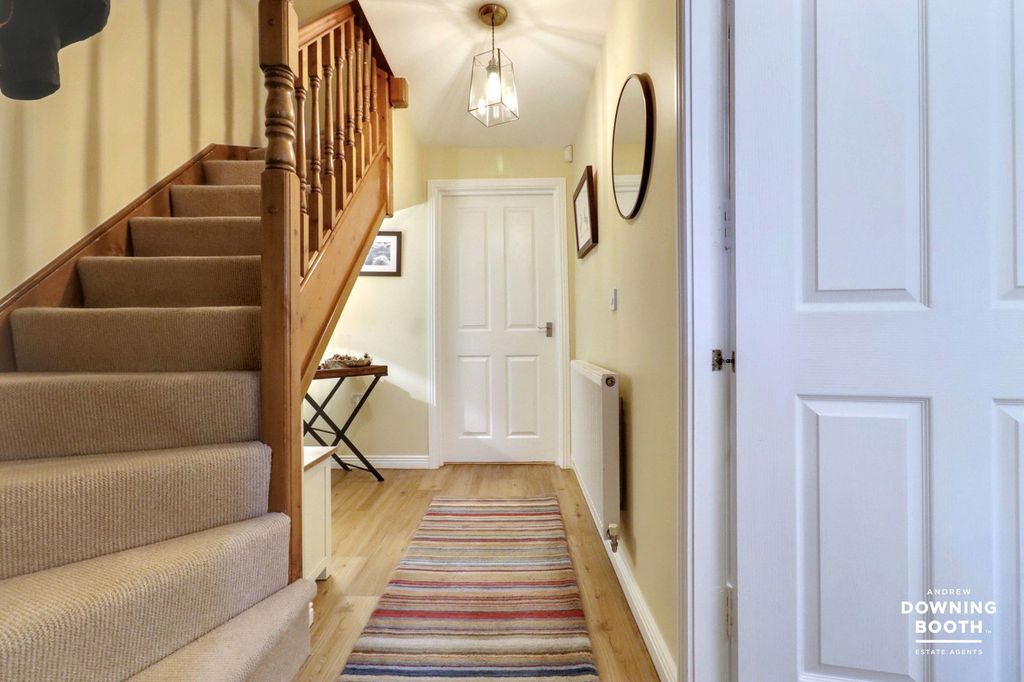 Property photo 3 of 30