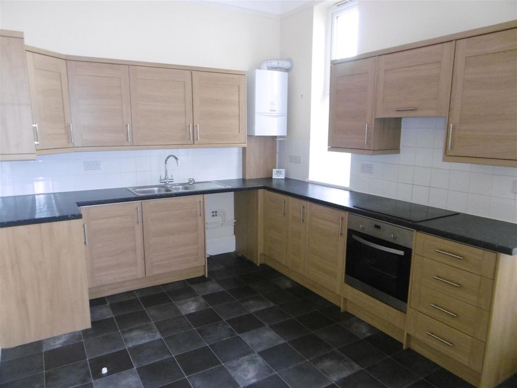 Property photo 3 of 10 P1000869.Jpg