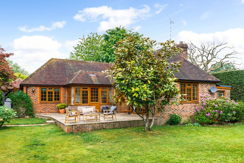 Property photo 1 of 18
