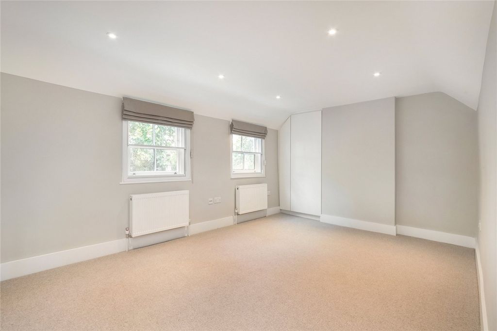 Property photo 3 of 17 Picture No. 15