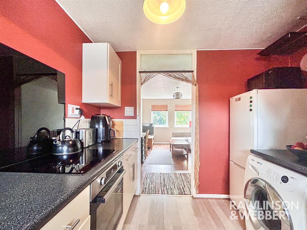 Property photo 3 of 11 Img_1746.Jpg