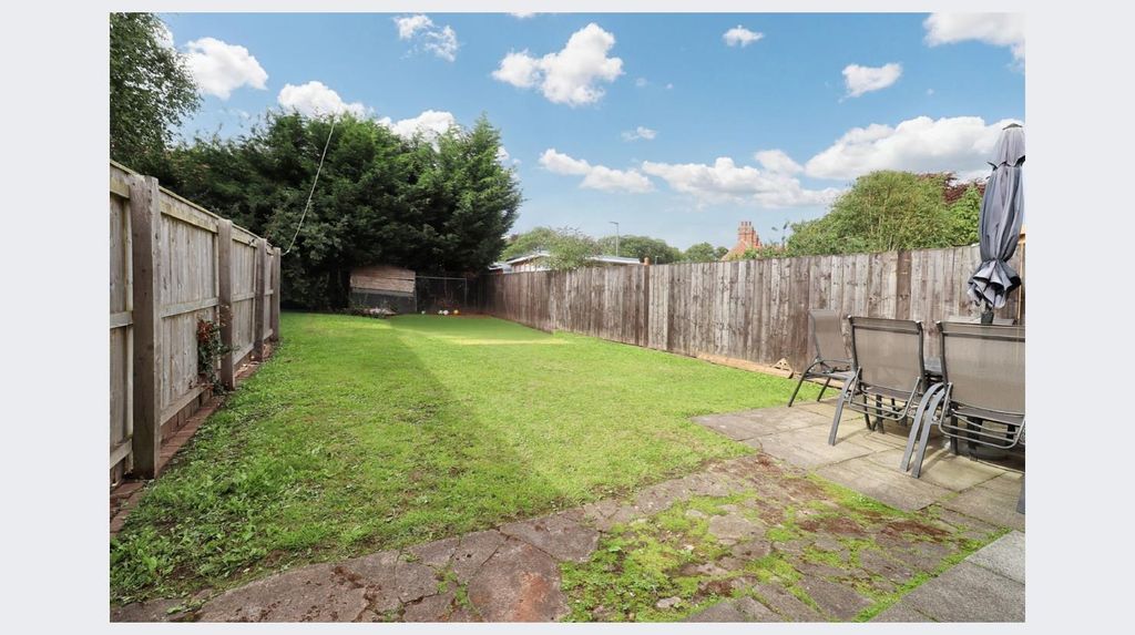 Property photo 3 of 20